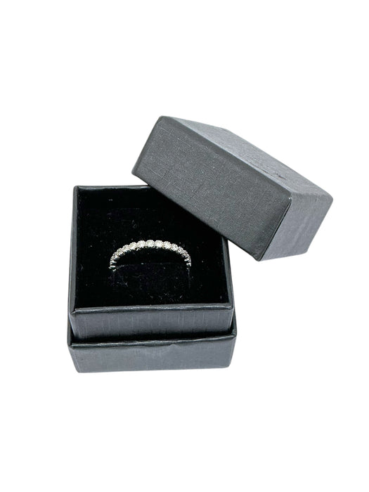 Anillo de plata
