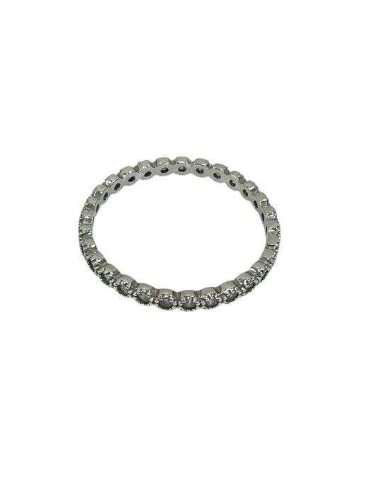 Anillo de plata