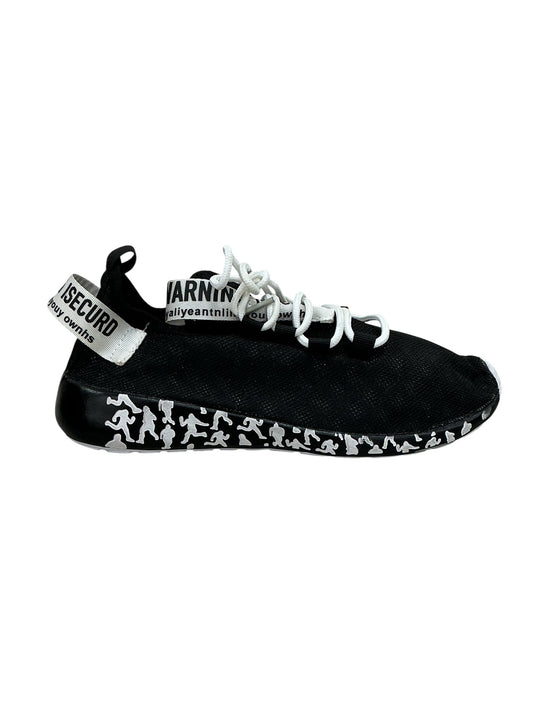 Tenis