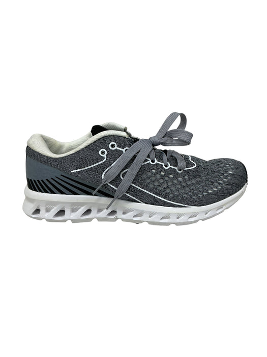 Tenis 8.5