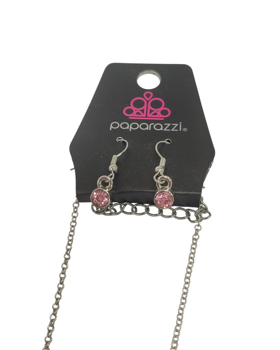 Collar y aretes de fantasía (PAPARAZZI)