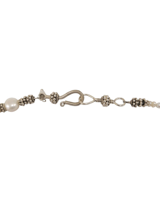 Collar de plata