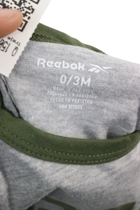 Traje para bebé 0-3m  (REEBOK)