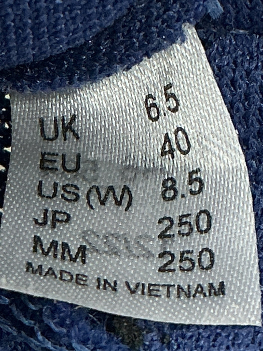 Tenis 8.5 (HELLY HANSEN)