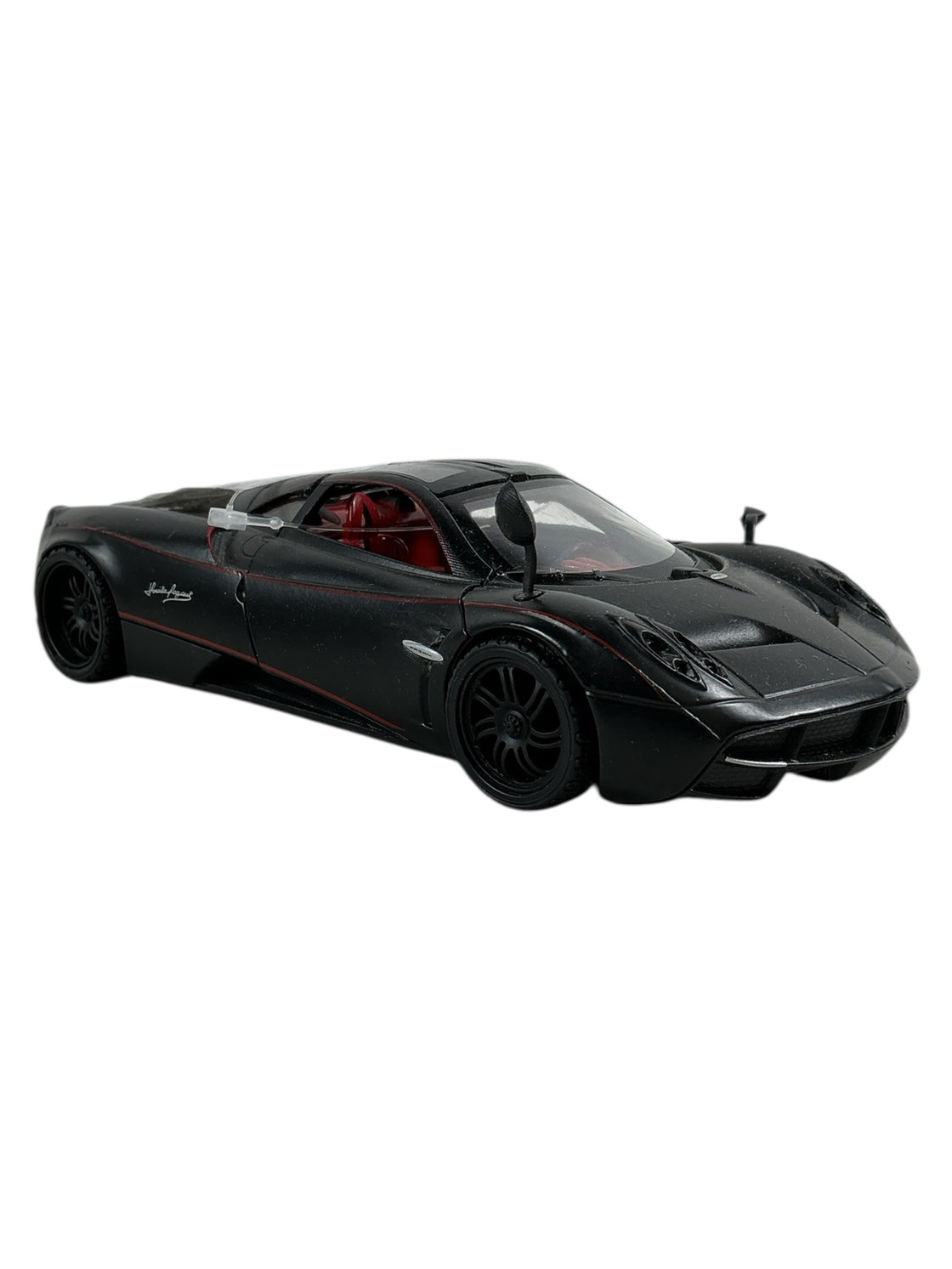 Pagani Huayra (MOTOR MAX)