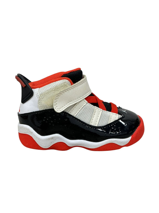 Tenis para bebé 6C (JORDAN)