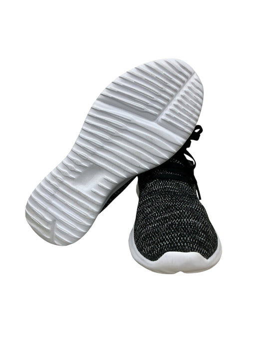 Tenis 9