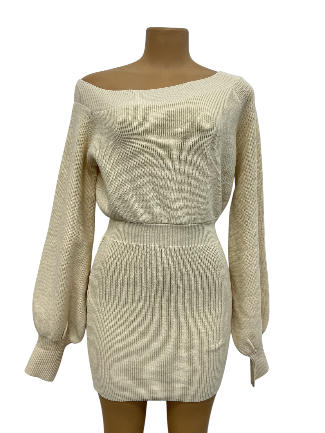 Vestido M (FASHIONNOVA)