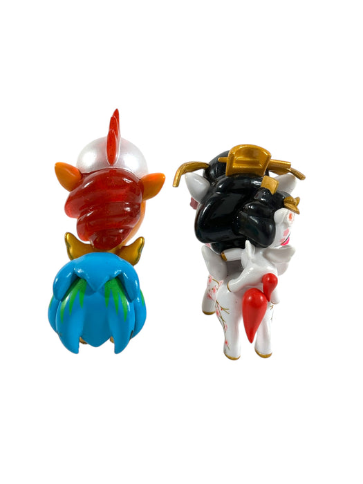 Duo de figuras (TOKIDOKI UNICORNIO)