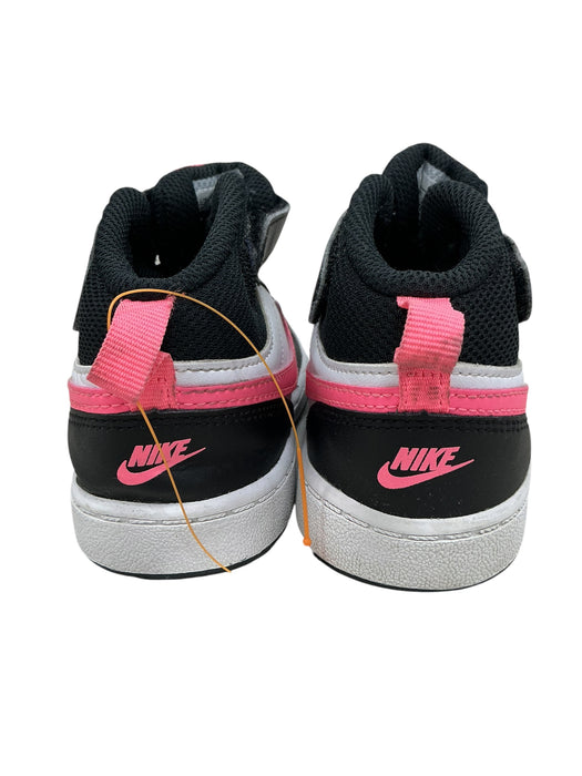 Tenis 8C para bebé (NIKE)