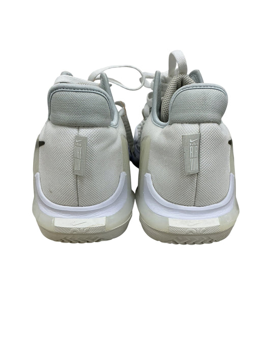 Tenis 11 (NIKE)