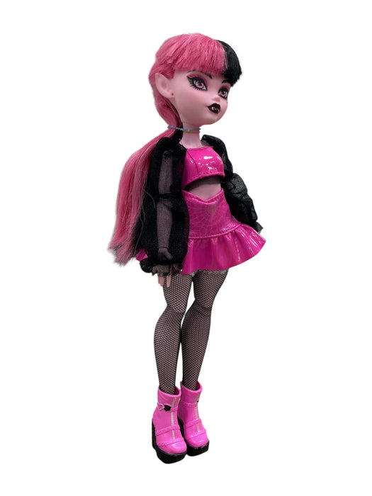 Draculaura (MONSTER HIGH)