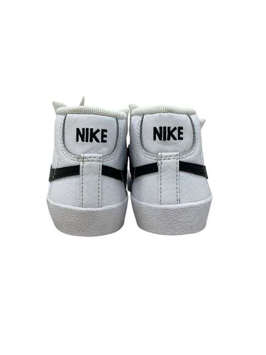 Tenis para bebé 6C (NIKE)