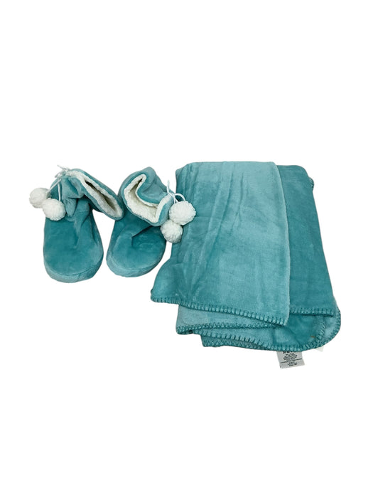 Conjunto de Manta y Pantuflas (WARRM & COZY)