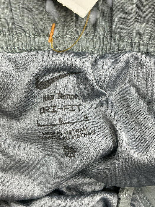 Short L (NIKE)