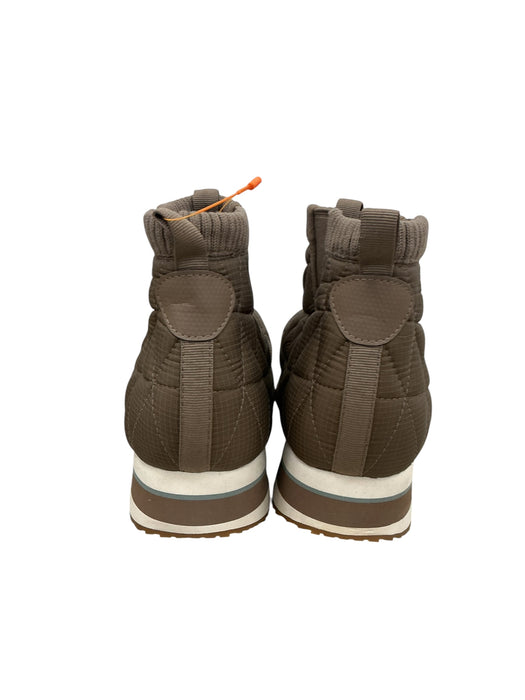 Bota 10 (TEVA)