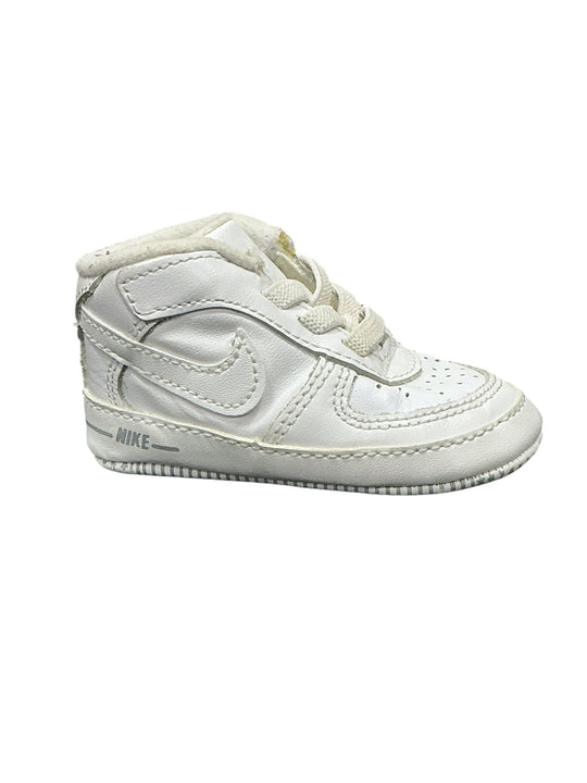 Tenis para bebé 2 (NIKE)