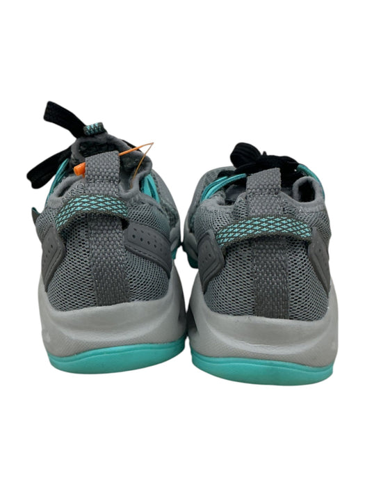 Tenis