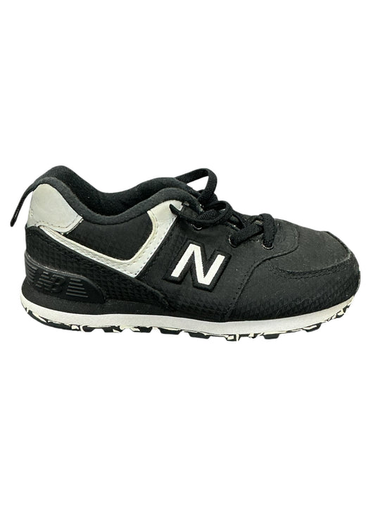 Tenis para niñ@ 8 (NEW BALANCE)