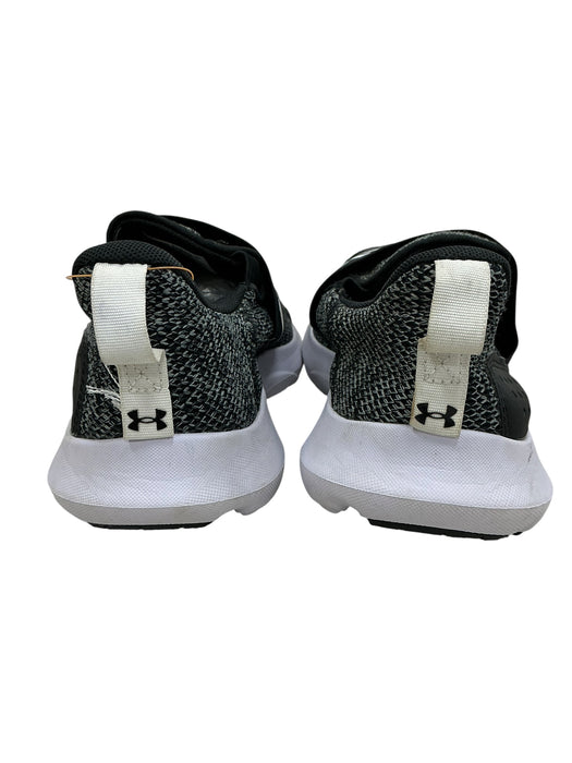 Tenis 9.5 (UNDER ARMOUR)
