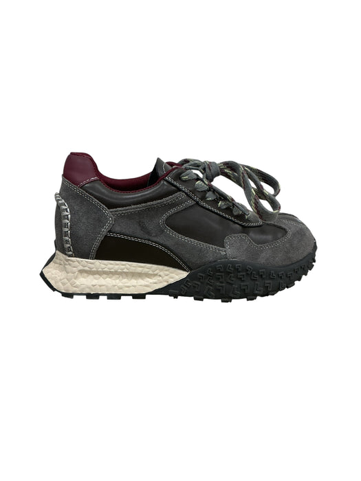 Tenis