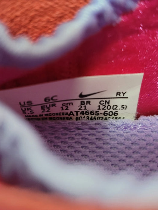 Tenis para bebé 6C (NIKE)