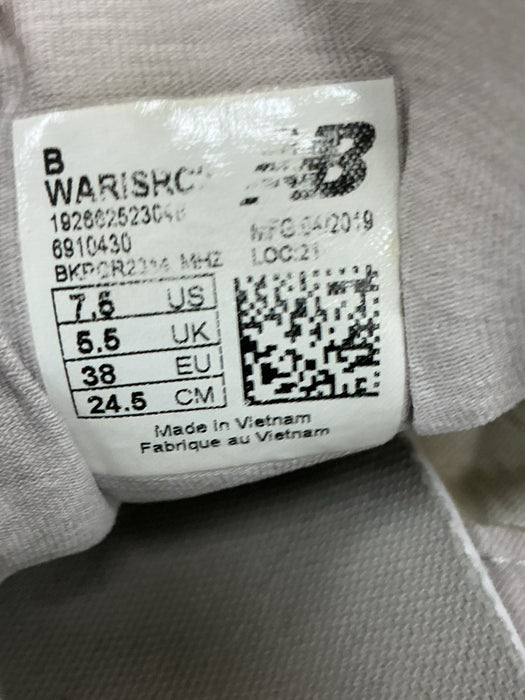 Tenis 7.5 (NEW BALANCE)