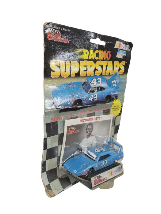 Carro Richard Petty (RACING CHAMPIONS)