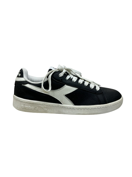 Tenis 4 (DIADORA)