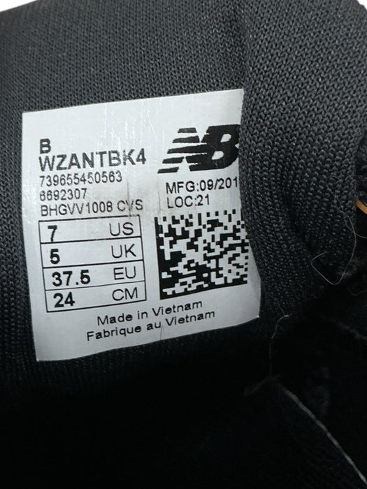 Tenis 7 (NEW BALANCE)