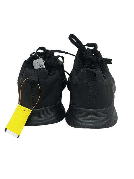 Tenis