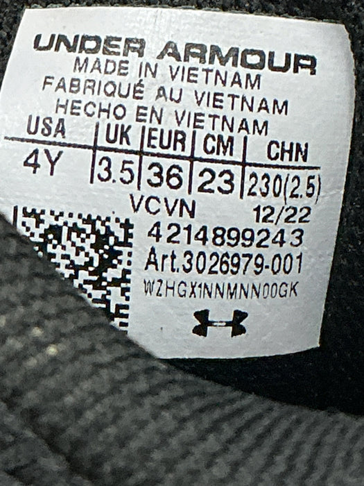 Tacos para niño 4Y (UNDER ARMOUR)