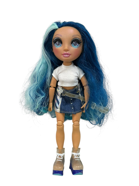 Skyler Bradshaw (High RAINBOW HOGH)