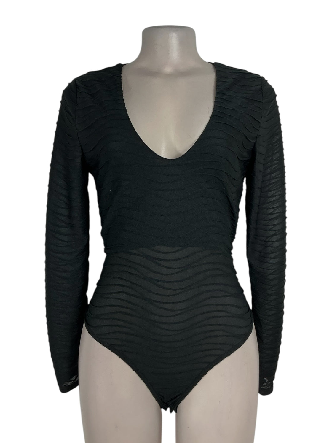 Blusa 8 (PRETTYLITTLETHING)