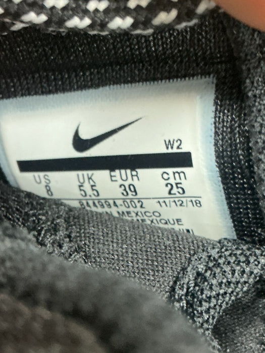 Tenis 8 (NIKE)