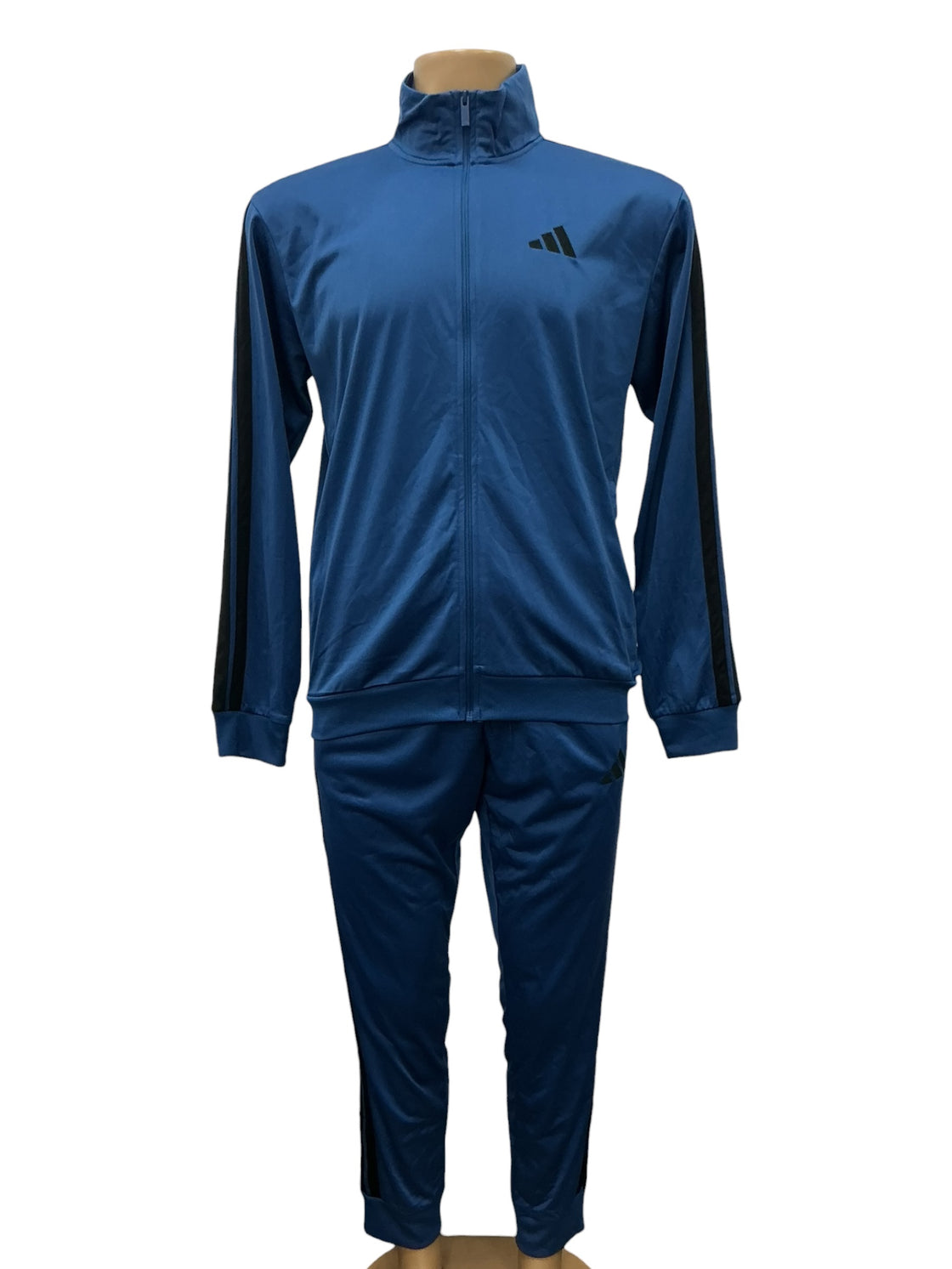 Conjunto de caballero M (ADIDAS)