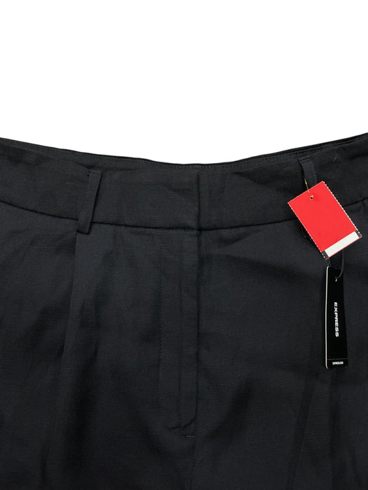 Short 12 (EXPRESS)