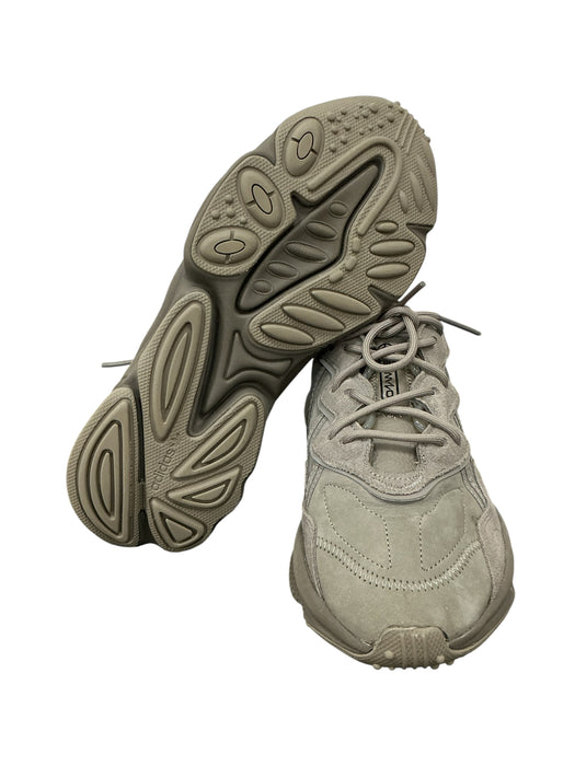Tenis 8.5 (ADIDAS)
