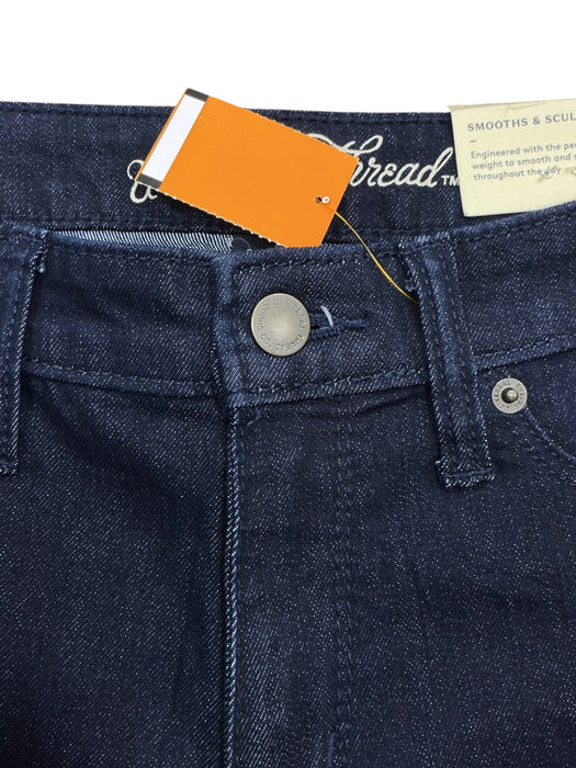 Pantalón 6 (UNIVERSAL THREAD)