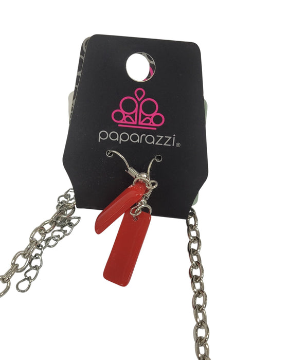 Collar y aretes de fantasía (PAPARAZZI)