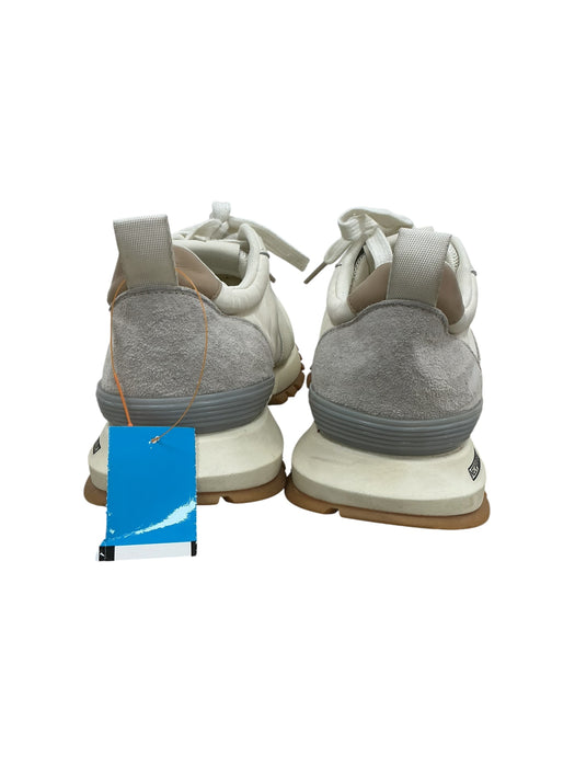 Tenis