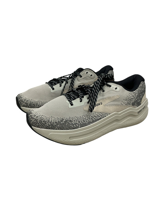 Tenis 11 (BROOKS)