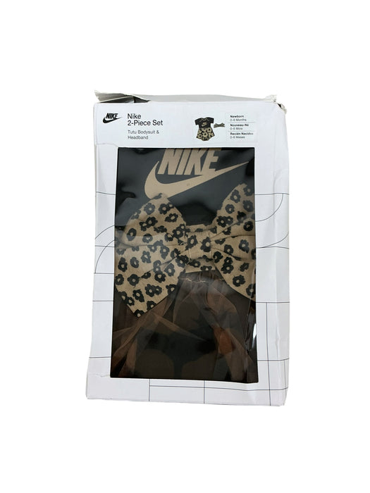 Conjunto para bebé 0-6M (NIKE)