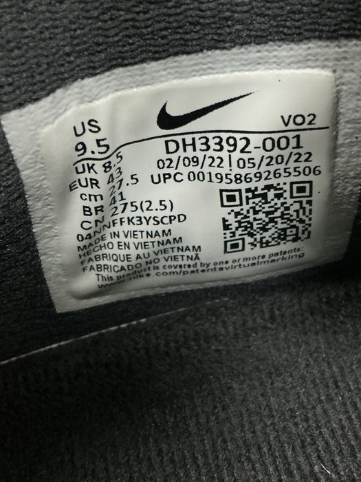 Tenis 9.5 (NIKE)