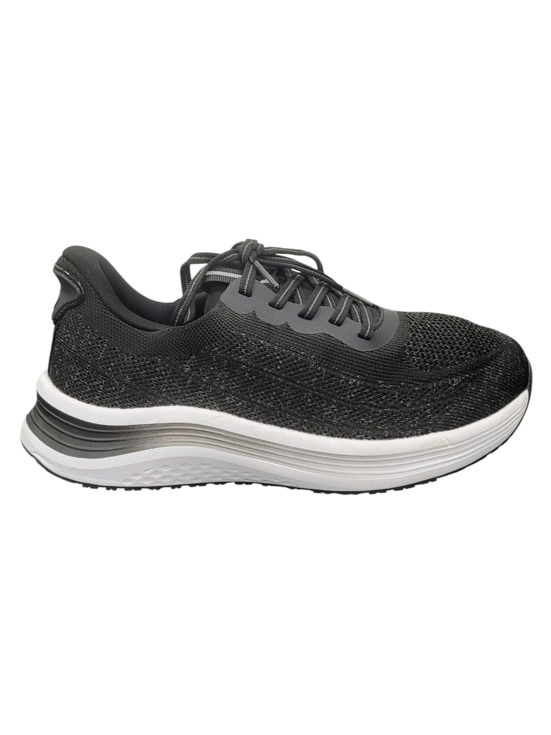 Tenis 8.5