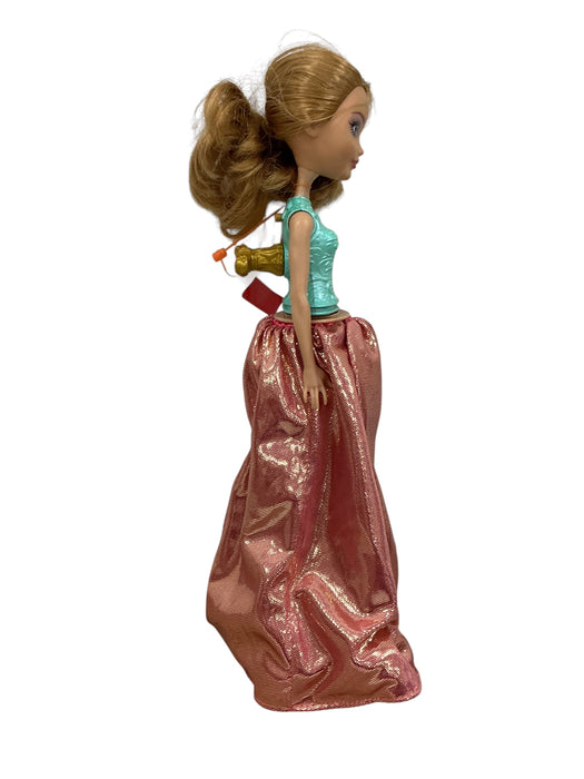 Ashlynn Ella (HASBRO)