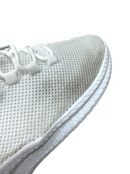 Tenis