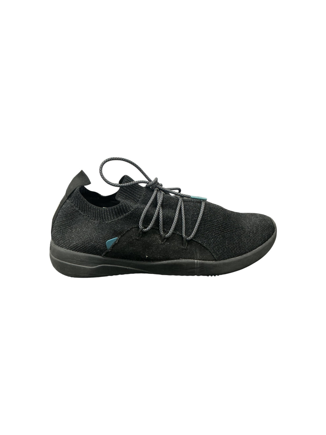 Tenis 9 (VESSI)