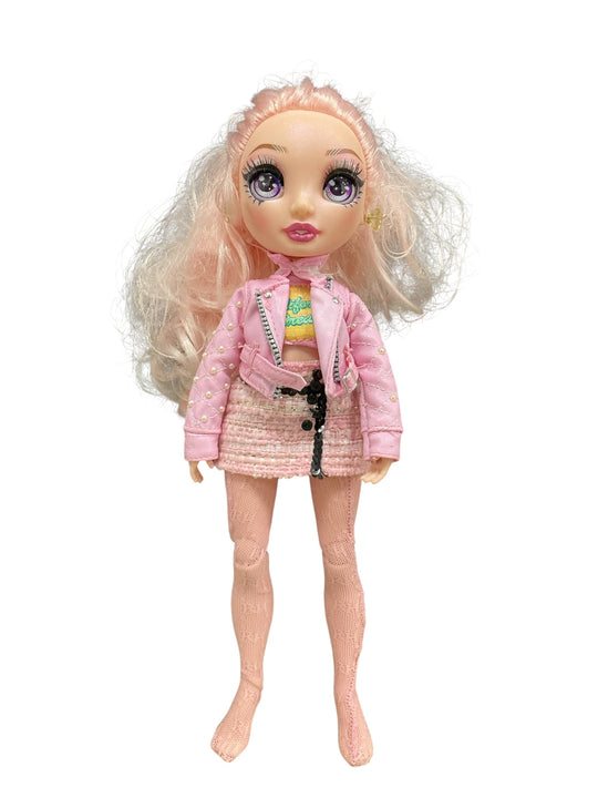 Bella Parker (RAINBOW HIGH)