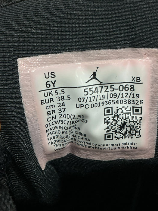 Tenis 6Y (JORDAN)